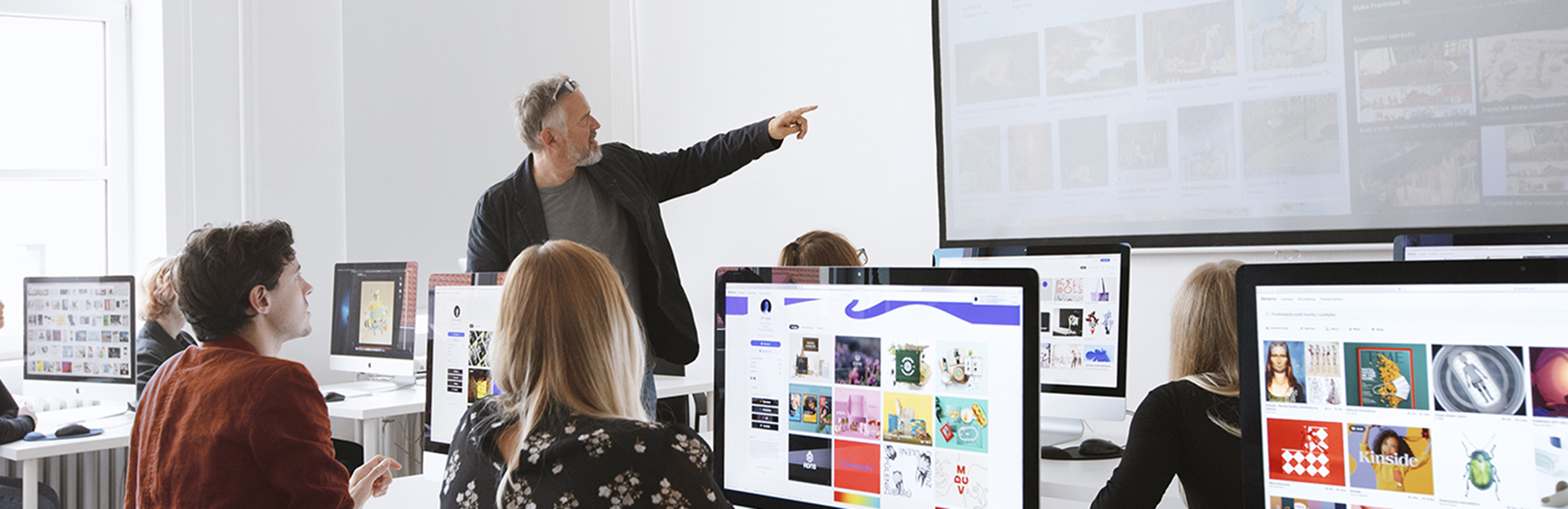 Prague School of Creative Communication (PSCC)