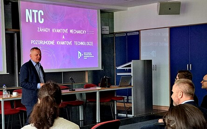 Mysteries of Quantum Mechanics and Remarkable Quantum Technology