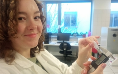 Scientists are developing edible food packaging