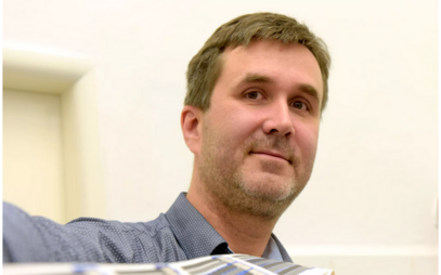 Docent Syrový is involved in the development of a battery that repairs itself