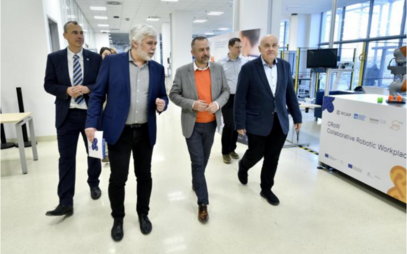 At the CIIRC CTU, Minister Marek Ženíšek got acquainted with trends in AI, robotics, and Industry 4.0