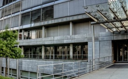 Faculty of Business and Economics