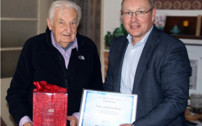 Jindřich Musil receives an international award in plasma surface engineering
