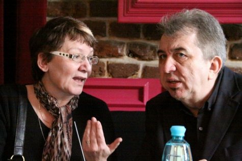 Mirka Spáčilová rozmlouvá s Fero Feničem Zdroj: fdb.cz