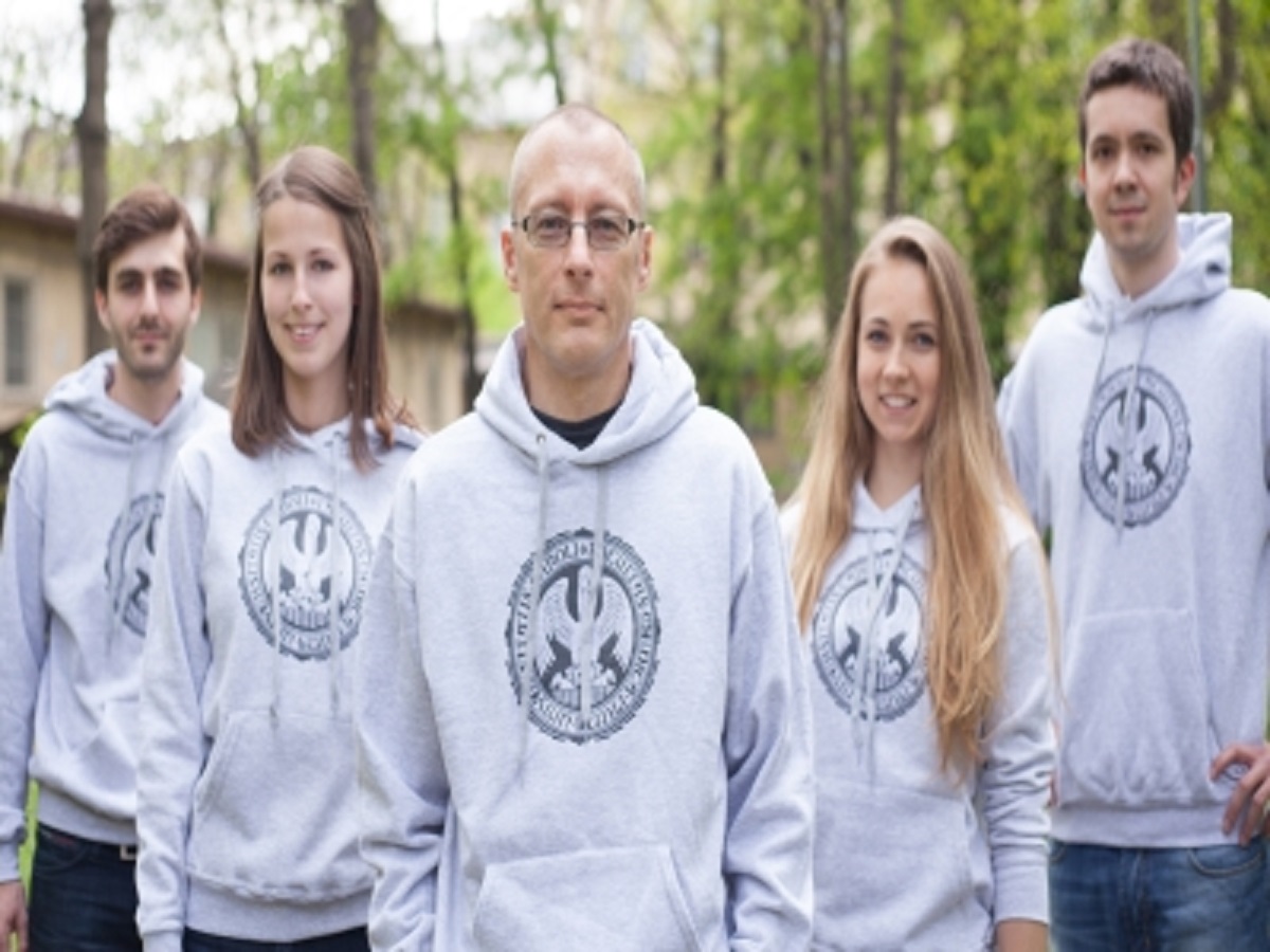 PR článek_děkan 1. LF UK a studenti
