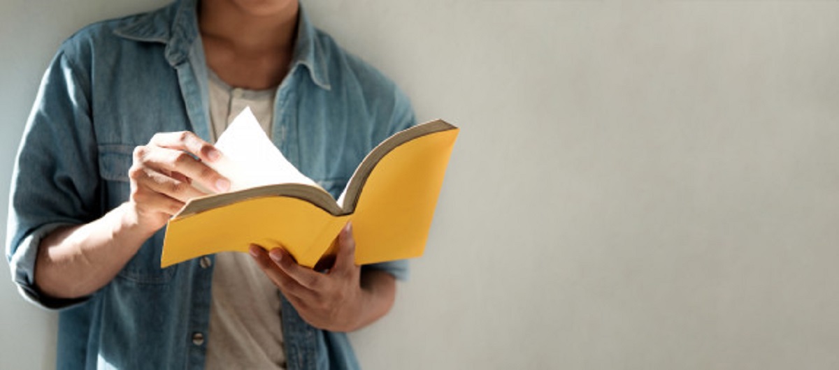 reading-book-education-learning-reading-concept_1421-2733
