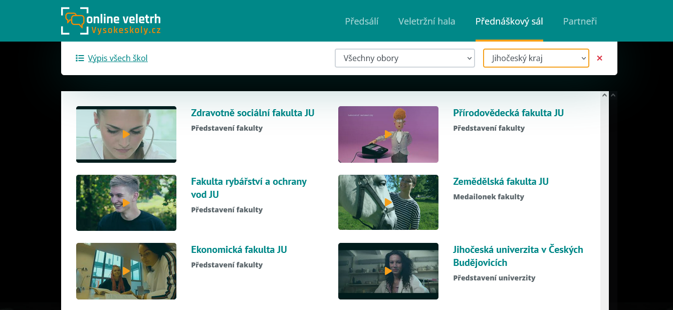 přednáškový sál - vysoké školy