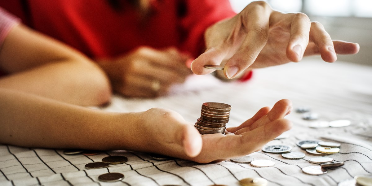 jak finančně zvládnout studium na VŠ