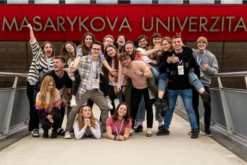 MED MUNI studenti