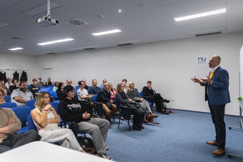 Magisterské studium na Newton University