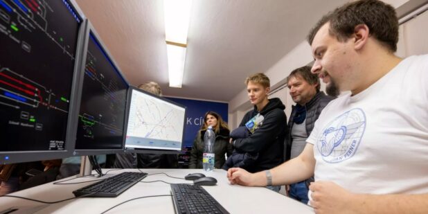 Objevte svět dopravy na Dopravní fakultě Jana Pernera