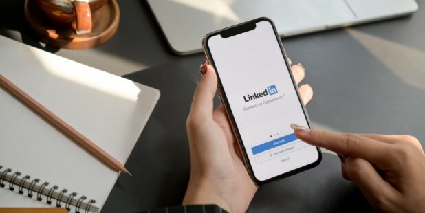 Vytvoř si CV a LinkedIn