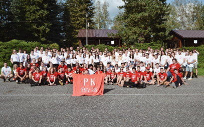 Přivítání prváků a nového semestru na FSV UK: seznamováky, spolkové akce a imatrikulace