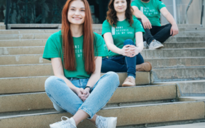 Nová brožura představuje fakultu jako atraktivní a moderní instituci