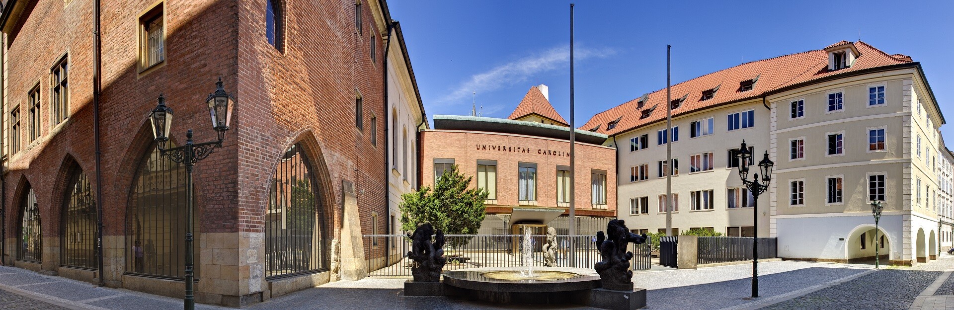 Univerzita Karlova - Vysoké školy