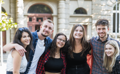 Fakulta sociálních studií