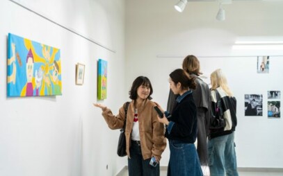 Výstava Connections zahraničních studentů propojuje kulturní rozmanitost. Potrvá do 8. června