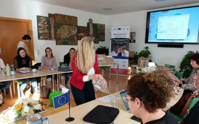 Překonávat hranice – budovat jazykové mosty: pedagogové z Česka a Rakouska se setkali ve Vorderweißenbachu