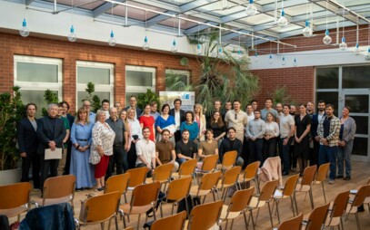 Absolventi a studenti slavnostně zakončili třetí ročník programu