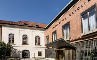 Univerzita Karlova stoupla v prestižním mezinárodním žebříčku oborového srovnání