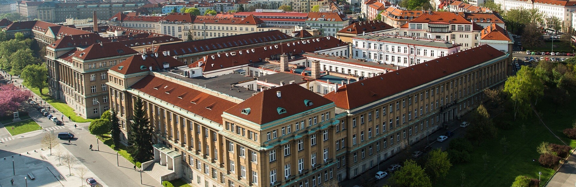 Vysoká škola chemicko-technologická v Praze (VŠCHT)