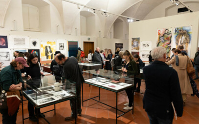 GRAFIKA ROKU - GRATULUJEME - VELKÝ ÚSPĚCH PEDAGOGŮ A STUDENTŮ ADI