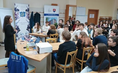 Ambasadoři představují MUNI na středních školách