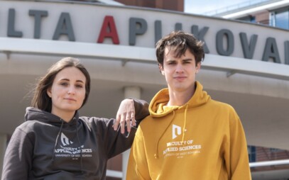 Fakulta aplikovaných věd