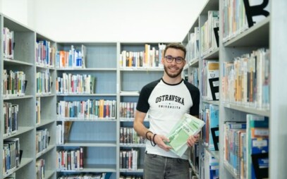 Středoškoláci nemají jasno o své budoucnosti. Ale my jsme to neměli jinak, říká student Dominik Zogata