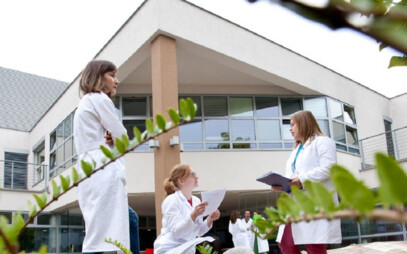 Lékařská fakulta v Hradci Králové