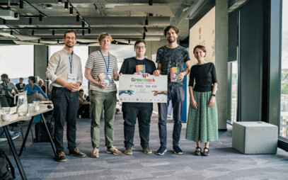 Jak zjistit, zda se vám vyplatí elektromobil? Řešení našli absolventi FIT ČVUT na GreenHacku 2026