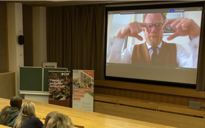 Tomáš Sedláček a Luděk Niedermayer přednášeli na naší fakultě