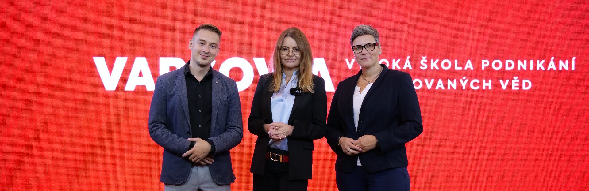 Vysoká škola podnikání a aplikovaných věd Varsovia v Praze (VARSOVIA)