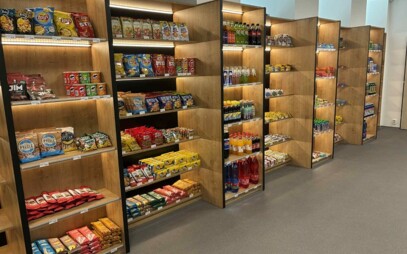 Fakultní kantýna v podobě samoobslužného marketu 24/7 je již otevřena
