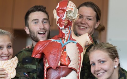 Vojenská lékařská fakulta