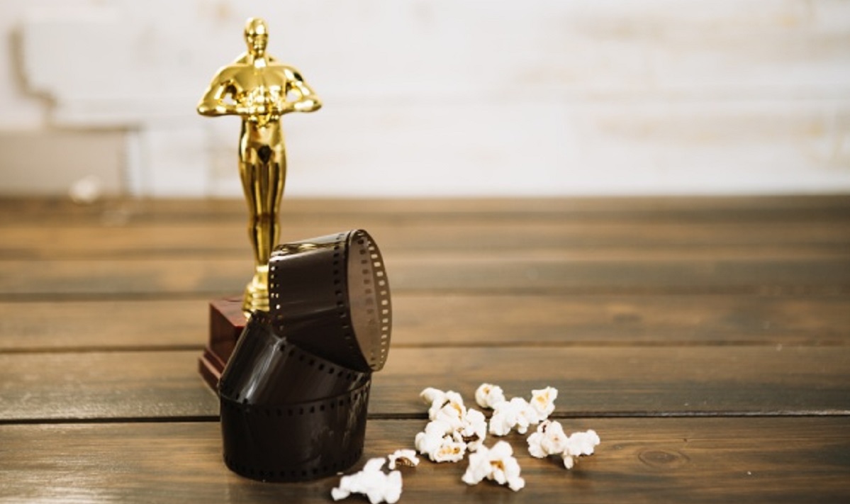 oscar-statuette-film-popcorn_23-2147699798