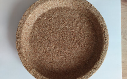 Vedci z Nitry vyvíjajú rozložiteľný jednorazový riad. Ich nápad ma šancu uspieť celosvetovo