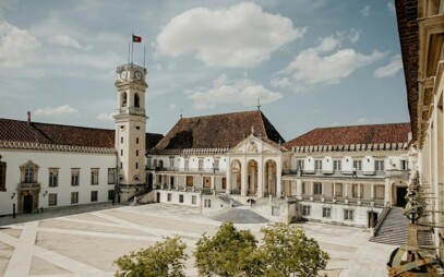 Nový dvojitý diplom s University of Coimbra v Portugalsku