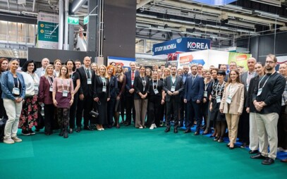 Zástupcovia UMB prezentovali univerzitu na prestížnej medzinárodnej konferencií EAIE 2025