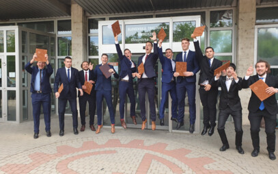 Absolventi Strojníckej fakulty STU v Bratislave patria k elite