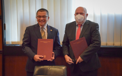 Podpis memoranda s indonézskym Institutom Teknologi PLN