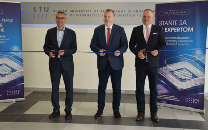 Projekt FIIT Academy pomôže zvýšiť kvalifikáciu zamestnancov v oblasti IT