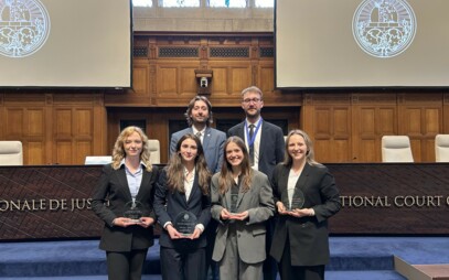 Historický úspech v simulovanom súdnom spore