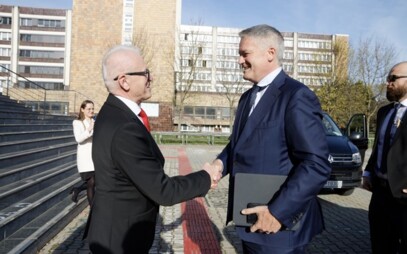 Návšteva generálneho tajomníka OECD Mathiasa Cormanna na Ekonomickej univerzite v Bratislave