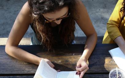 Fakulta aplikovaných jazykov