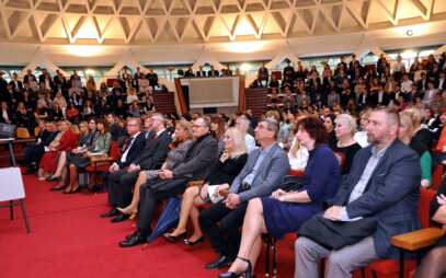 UKF podporila a ocenila nadaných stredoškolákov