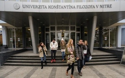 Rozhovory s dekanom a študentmi PF v rádiu