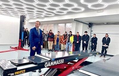 Otvorili sme laboratórium automobilovej techniky
