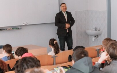 Olympiáda v informatike na pôde FPVaI