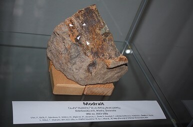 Nie diamanty, ale slovenský modrait